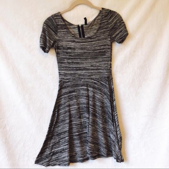 H&M Dresses & Skirts - H&M Heather Grey Skater Mini Dress